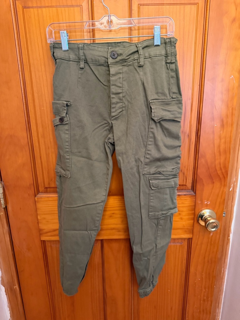 Fashion Nova’s Women’s Cargo Pants in Olive Green - Durable Utility Style
